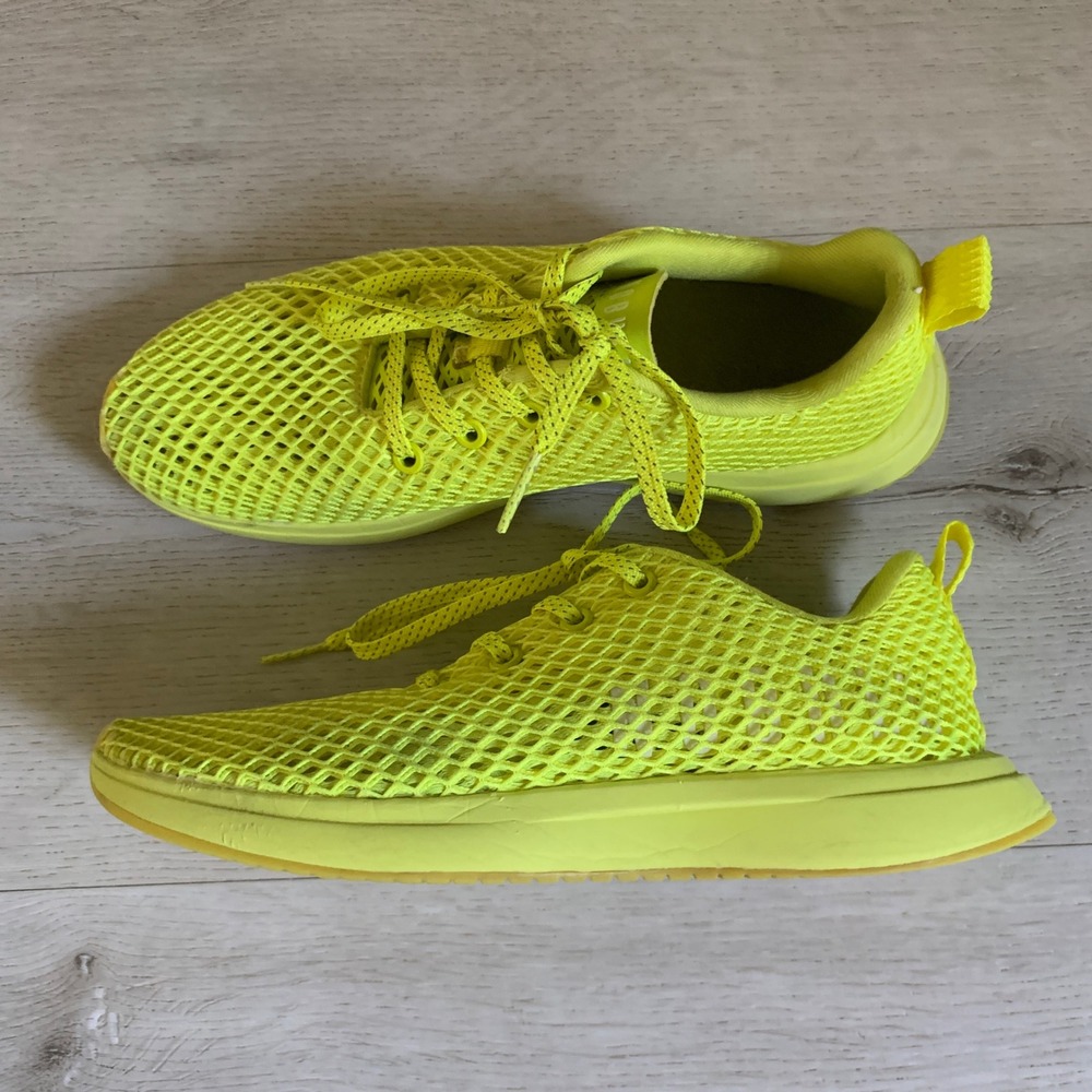 NOBULL Mesh Runner Neon Yellow Training Running Shoes Sneakers